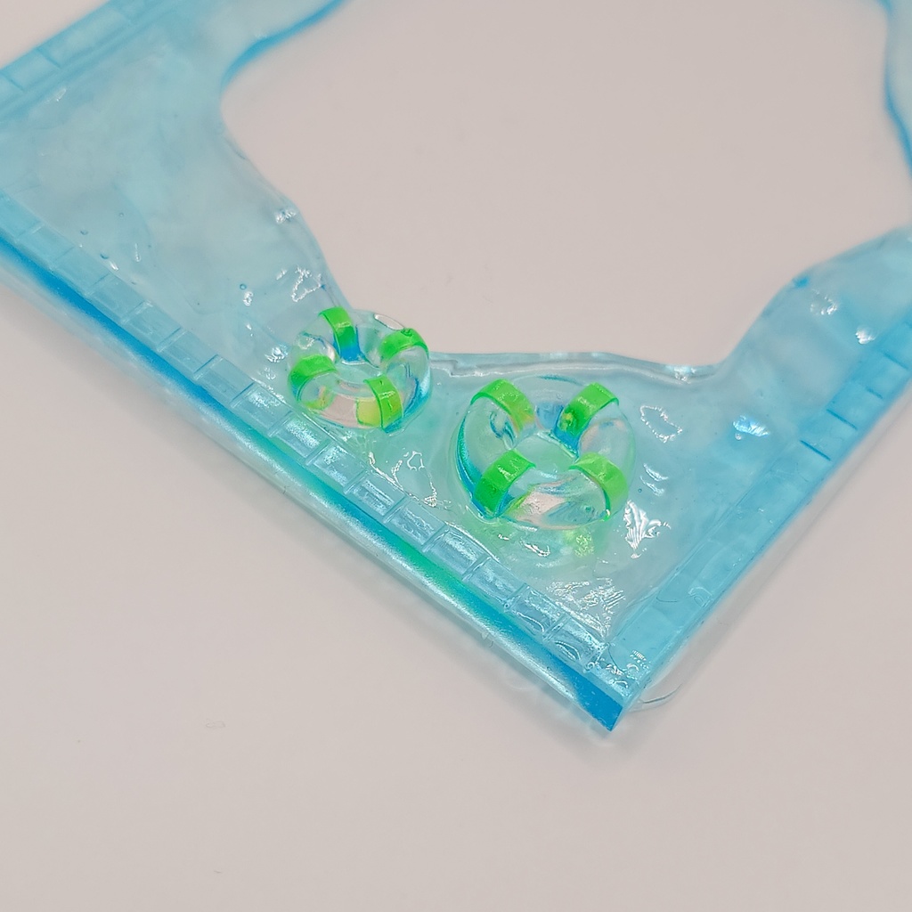 プカプカ水面硬質ケース