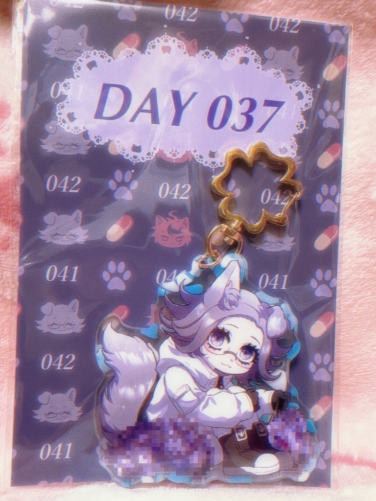 🐶月アクキー