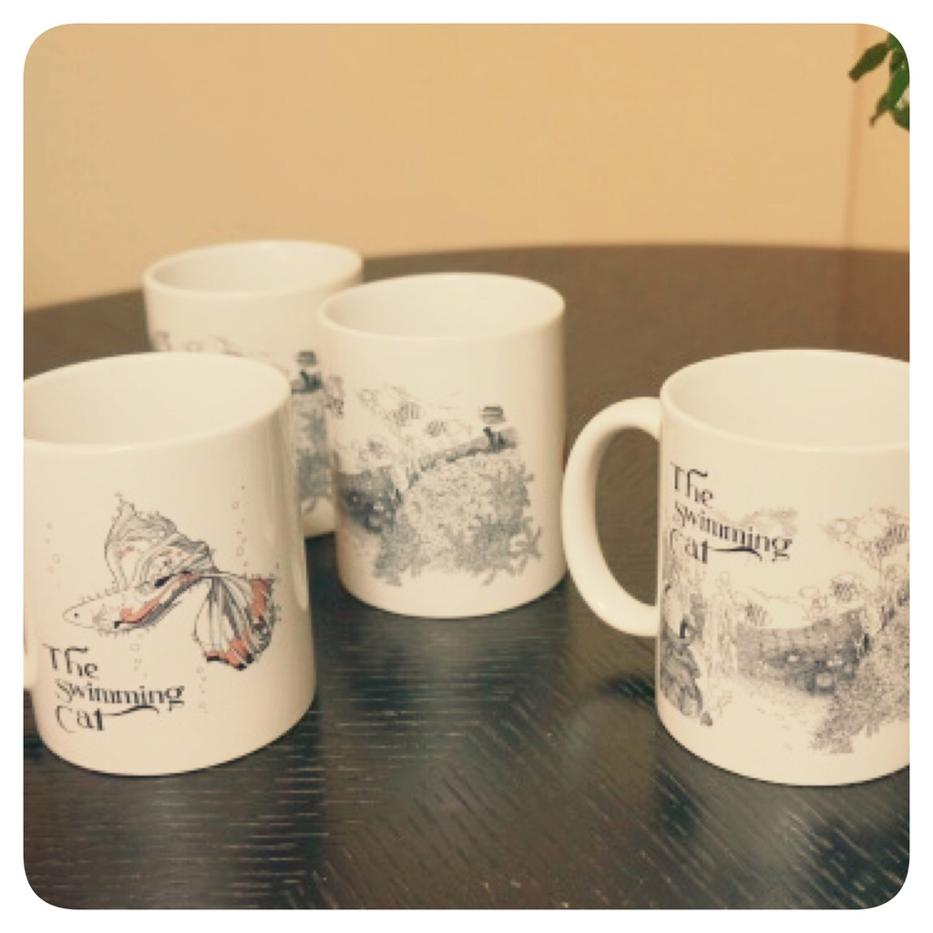 およぐねこマグカップ