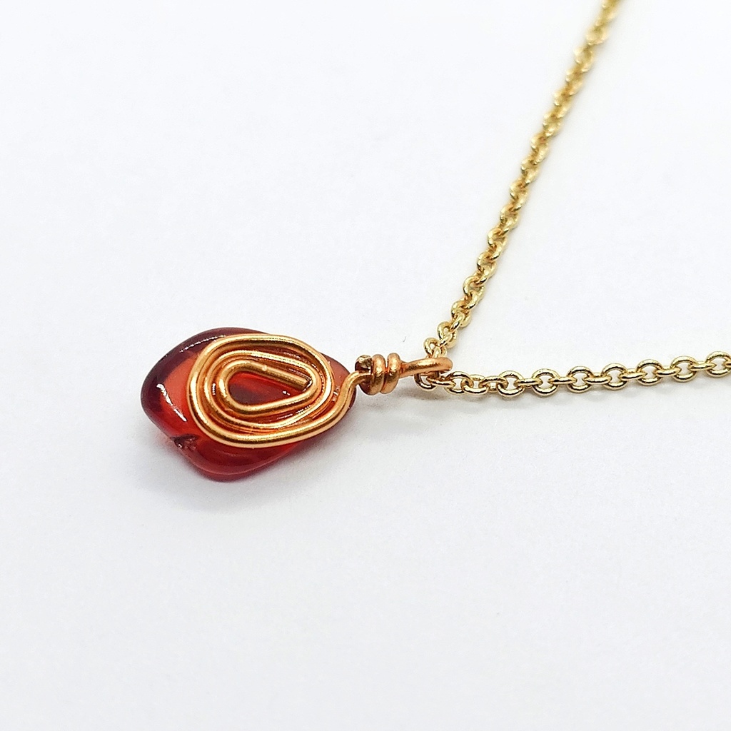 ネックレス レッドアンデシン 真紅の一粒