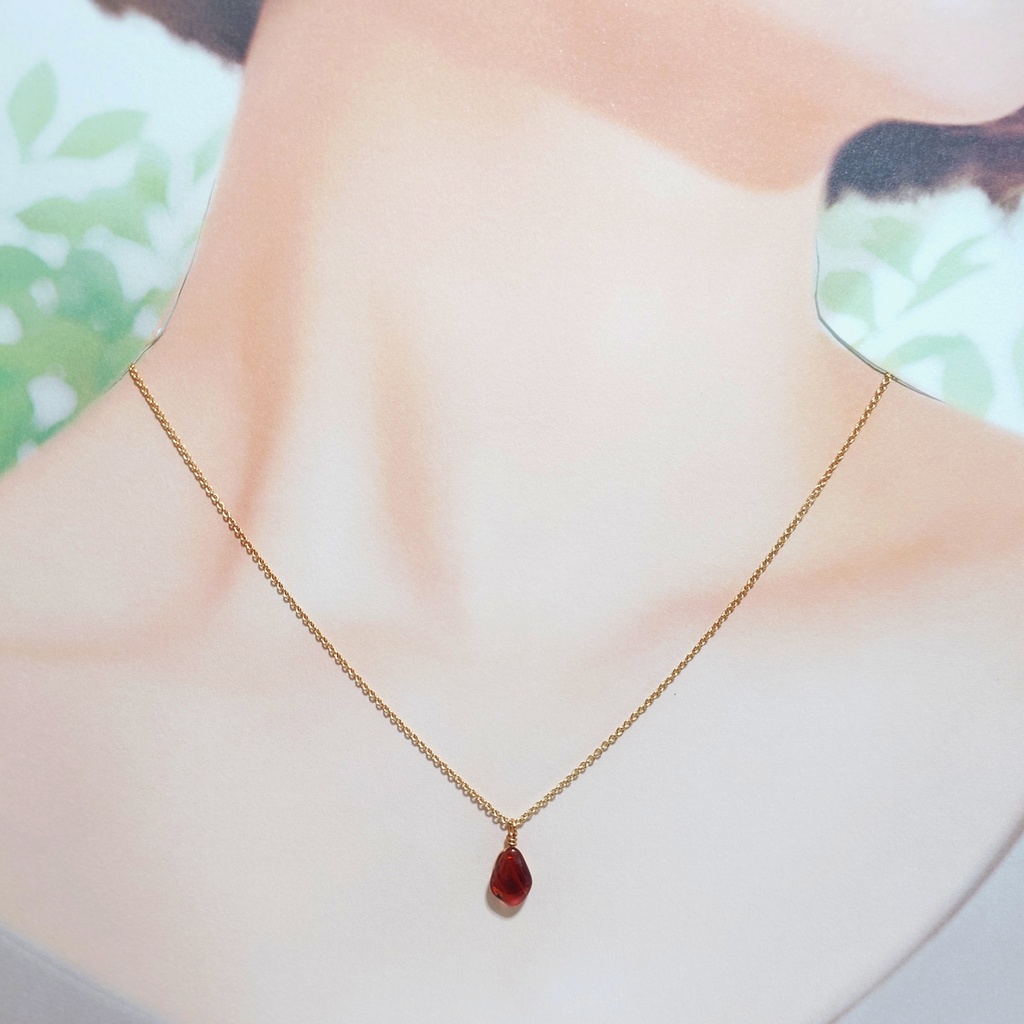 ネックレス レッドアンデシン 真紅の一粒