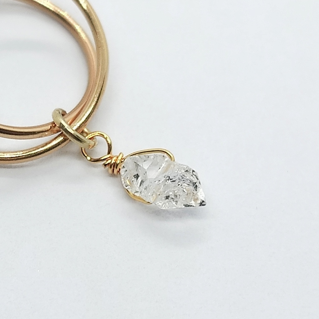 希少 イヤーカフ ハーキマーダイヤモンド 氷の欠片