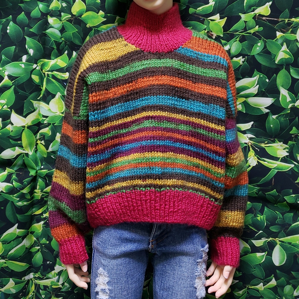 手編みのセーター - kudapostupat.ua