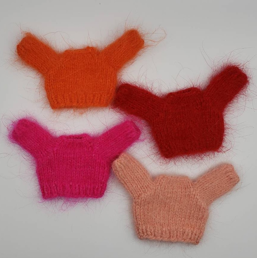 手編みニットセーター491～494