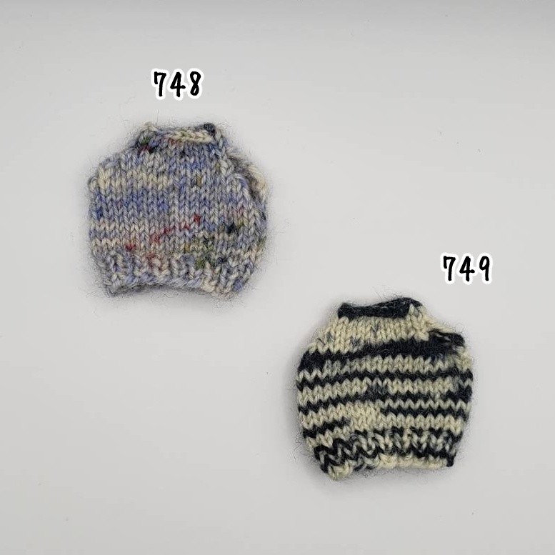 手編みフェイクセーター748、749