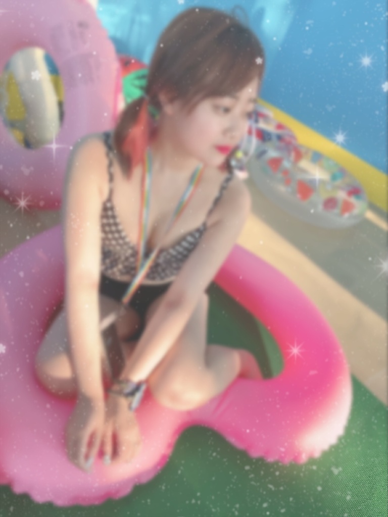 水着ランダムブロマイド🧡