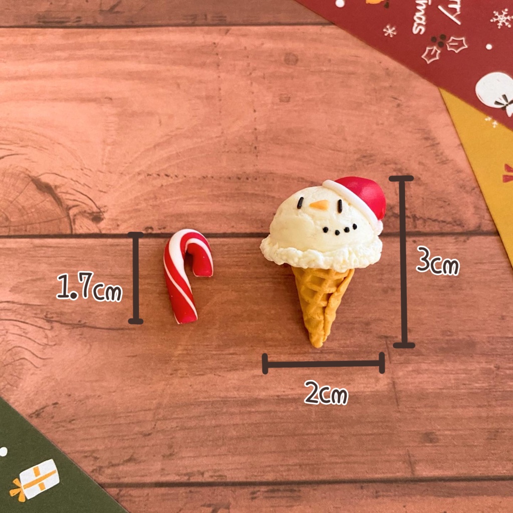 雪だるまのアイスクリームキーホルダー