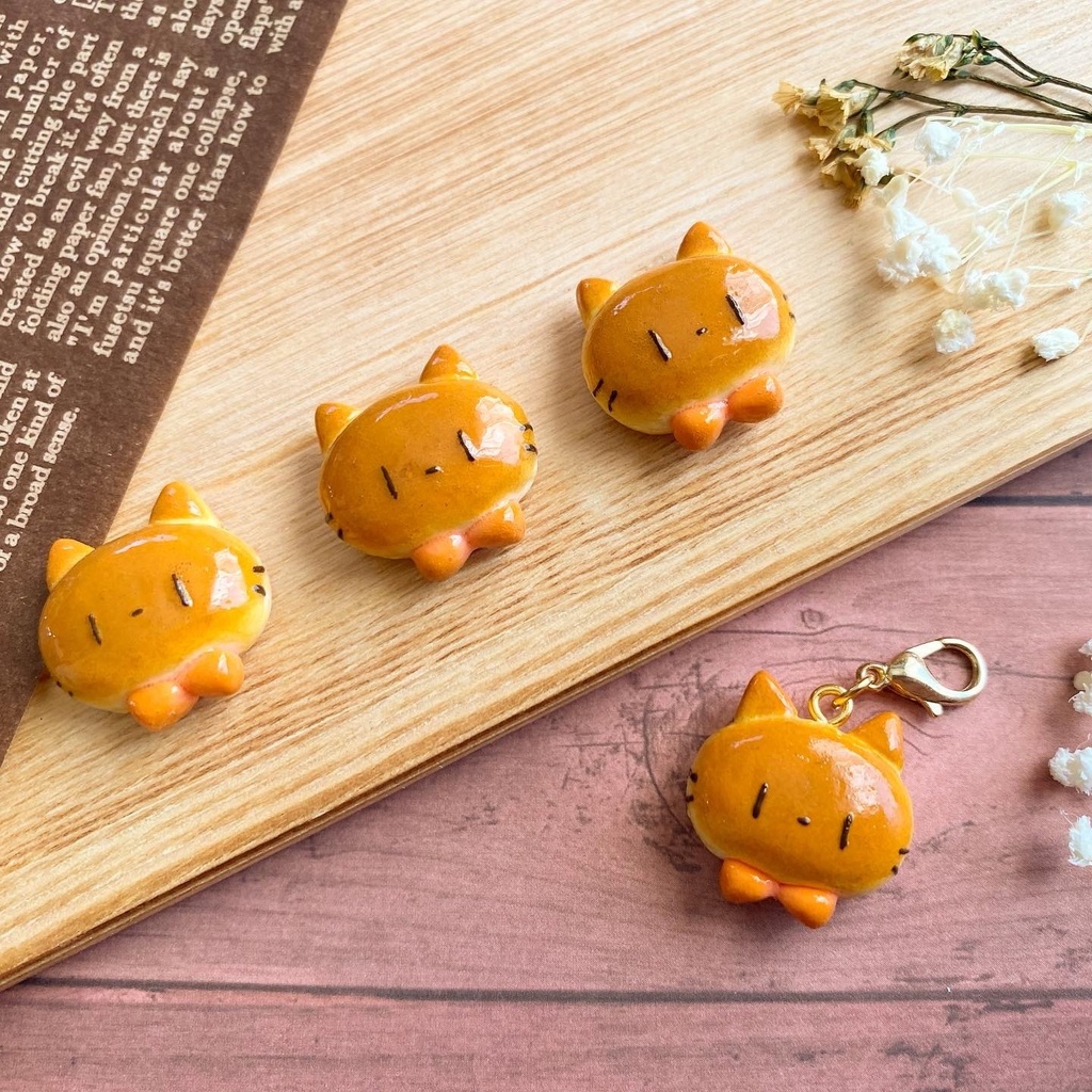 ねこパン ミニチャーム