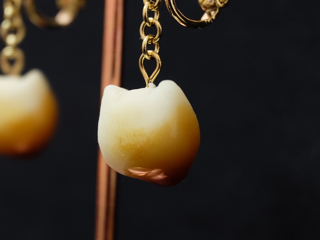 みたらしにゃんご / Mitarashi Dango Cat