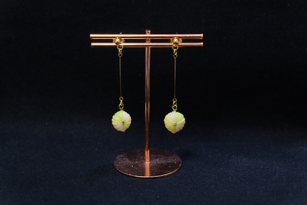 てまり - 新緑 - / Temari - Verdure -