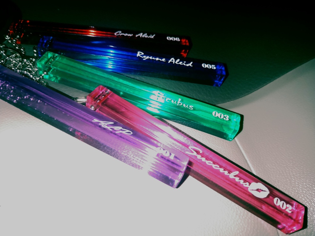 諜報員組ホテルキーホルダー
