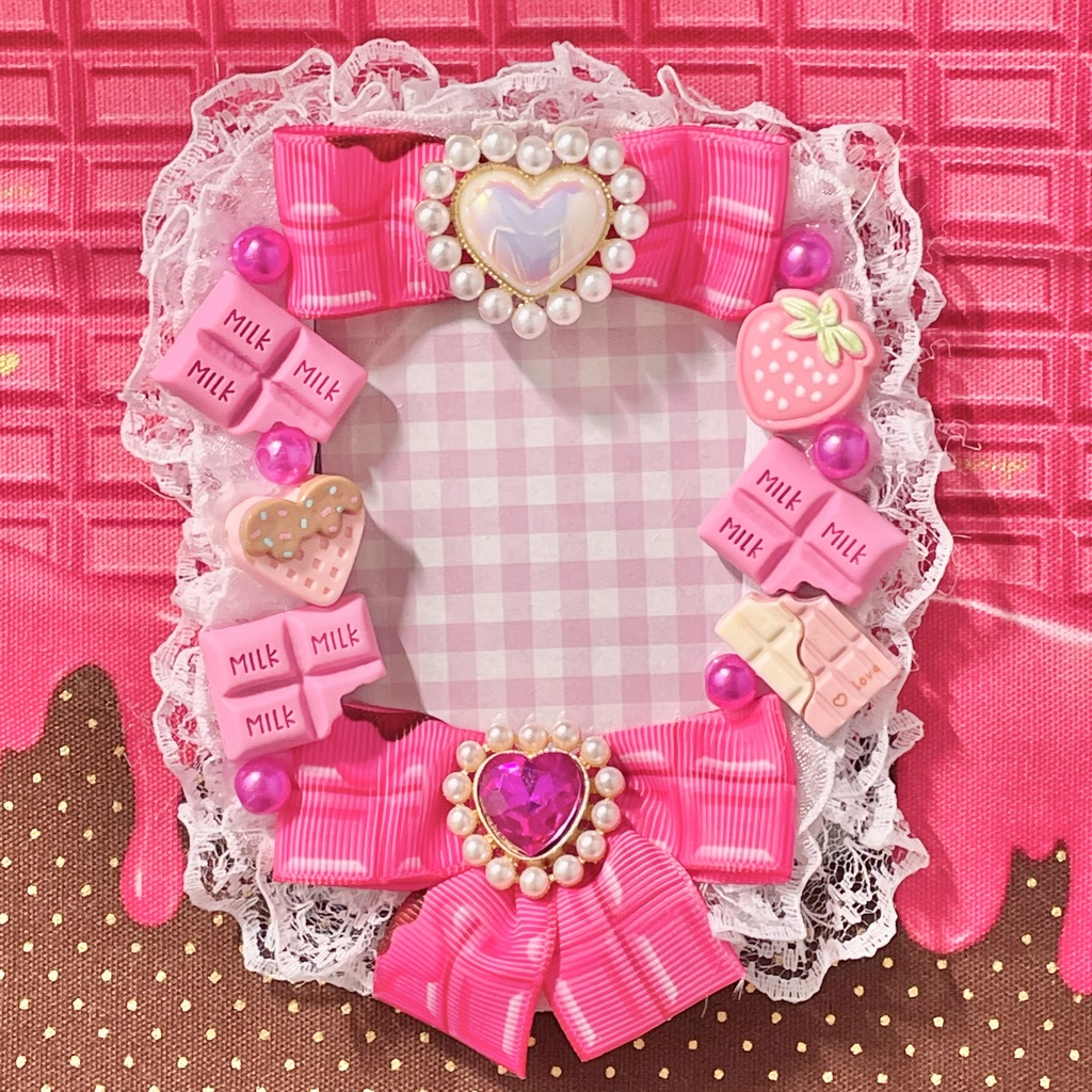 B8サイズ硬質カードケースデコ🍓🍫濃厚Berry chocolate