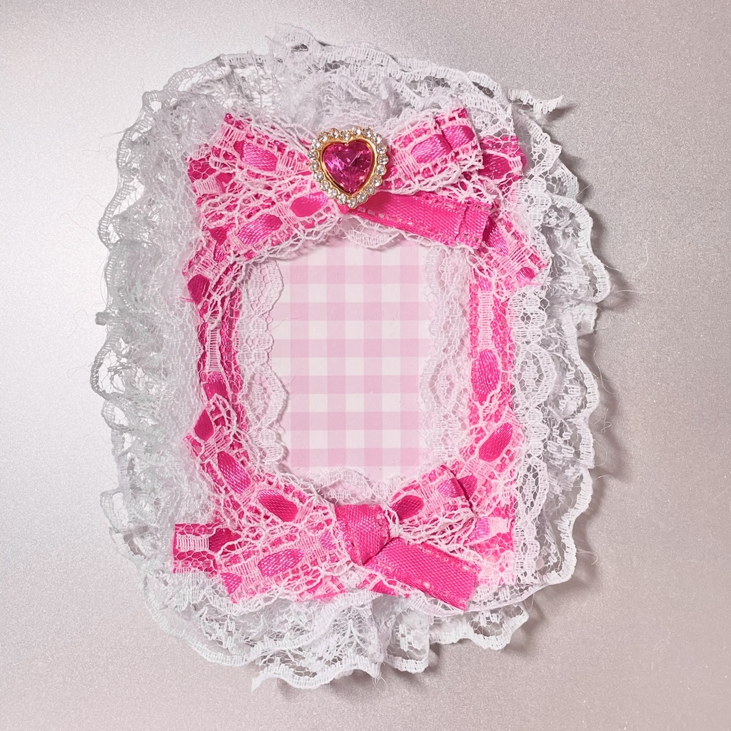 B8サイズ硬質カードケースデコ💖🎀Sugary frill frame vivid pink