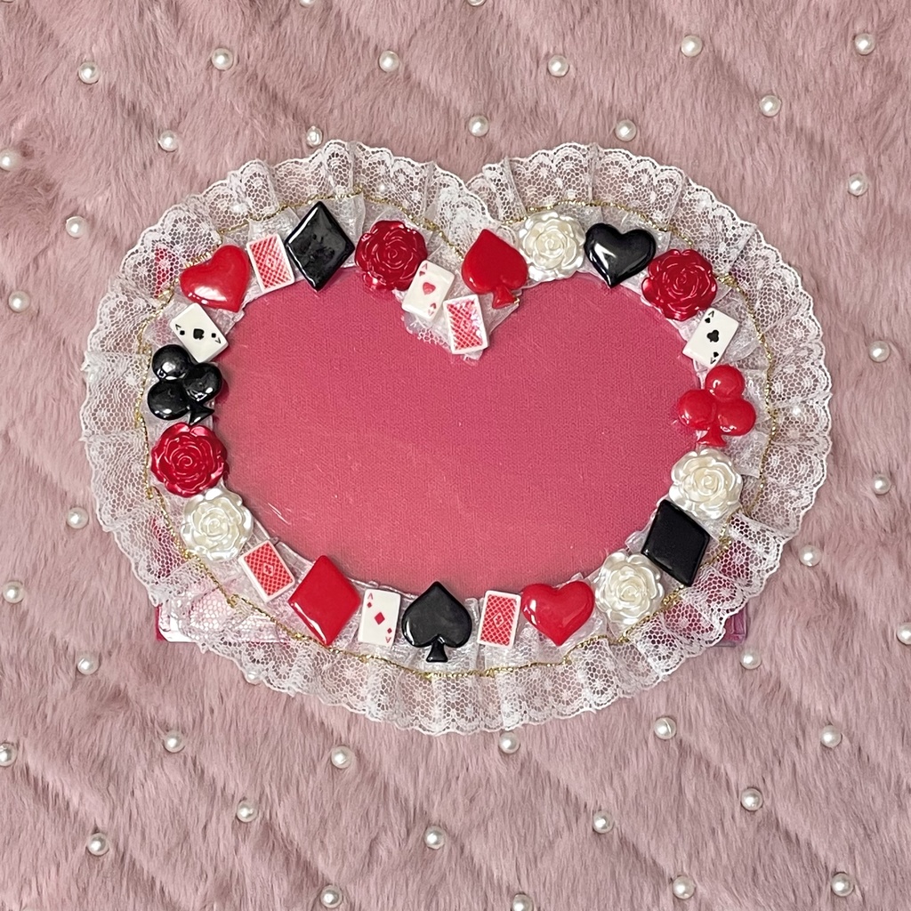 ポストカードサイズ硬質カードケースデコ👑♥️♣️♦️♠️Heart queen