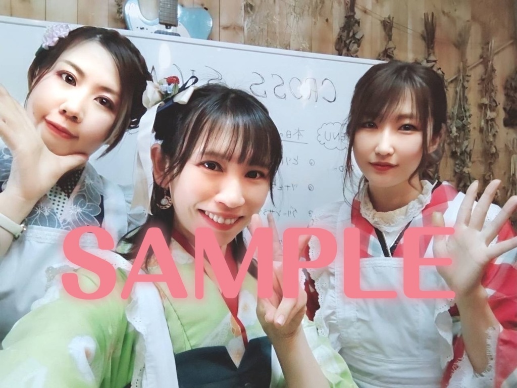 黒うさぎ＆MITSUNA&みつは秋スリーショットチェキ