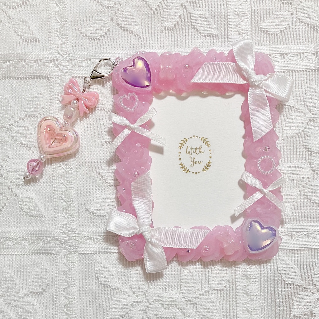 ホイップデコ トレカケース B8 硬質ケース 推し活 ビーズチャーム付き ピンク