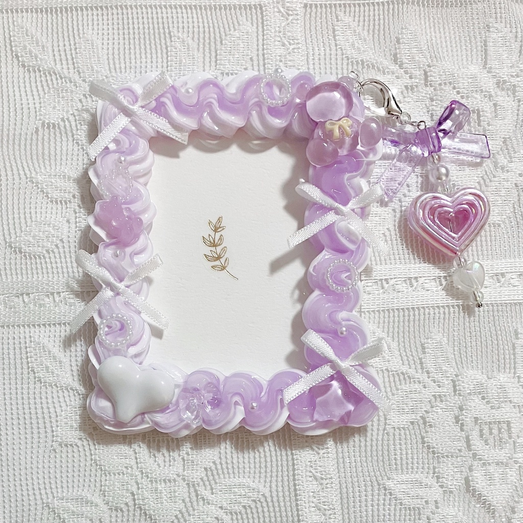 ホイップデコ トレカケース B8 硬質ケース 推し活 ビーズチャーム付き 紫