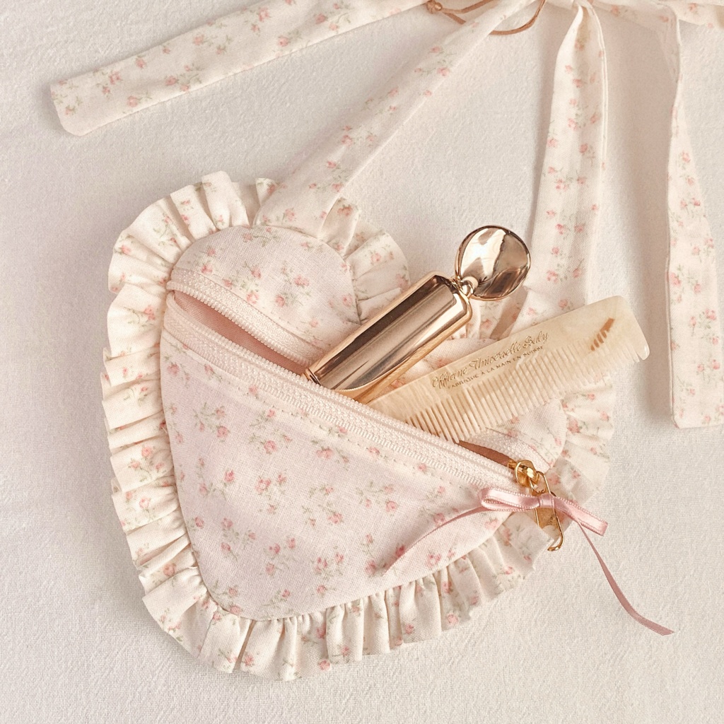 Little Love Pouch