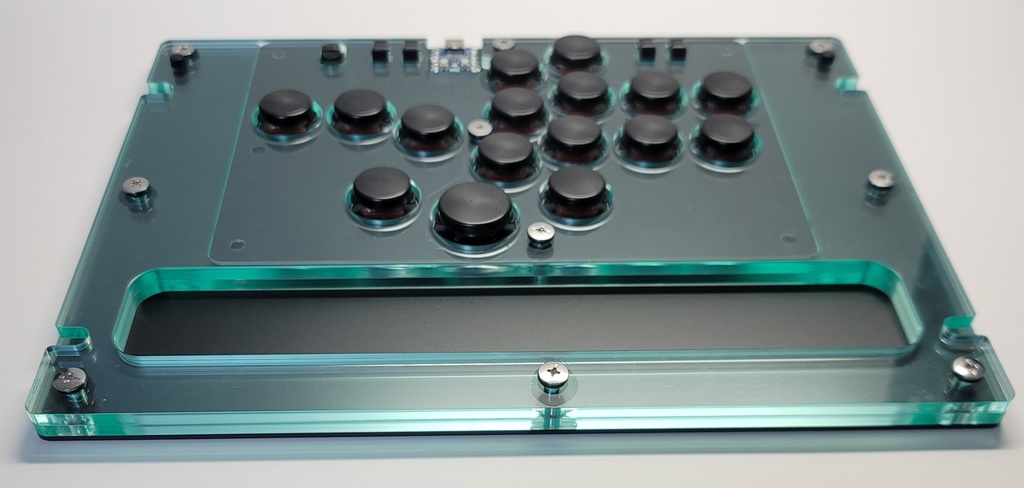 静音薄型レバーレスコントローラー「silent box」