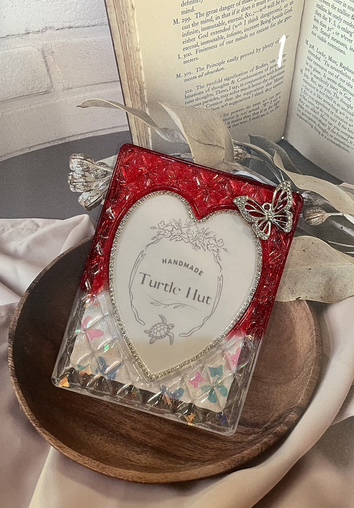 キラキラ蝶グラデーションデコトレカケース