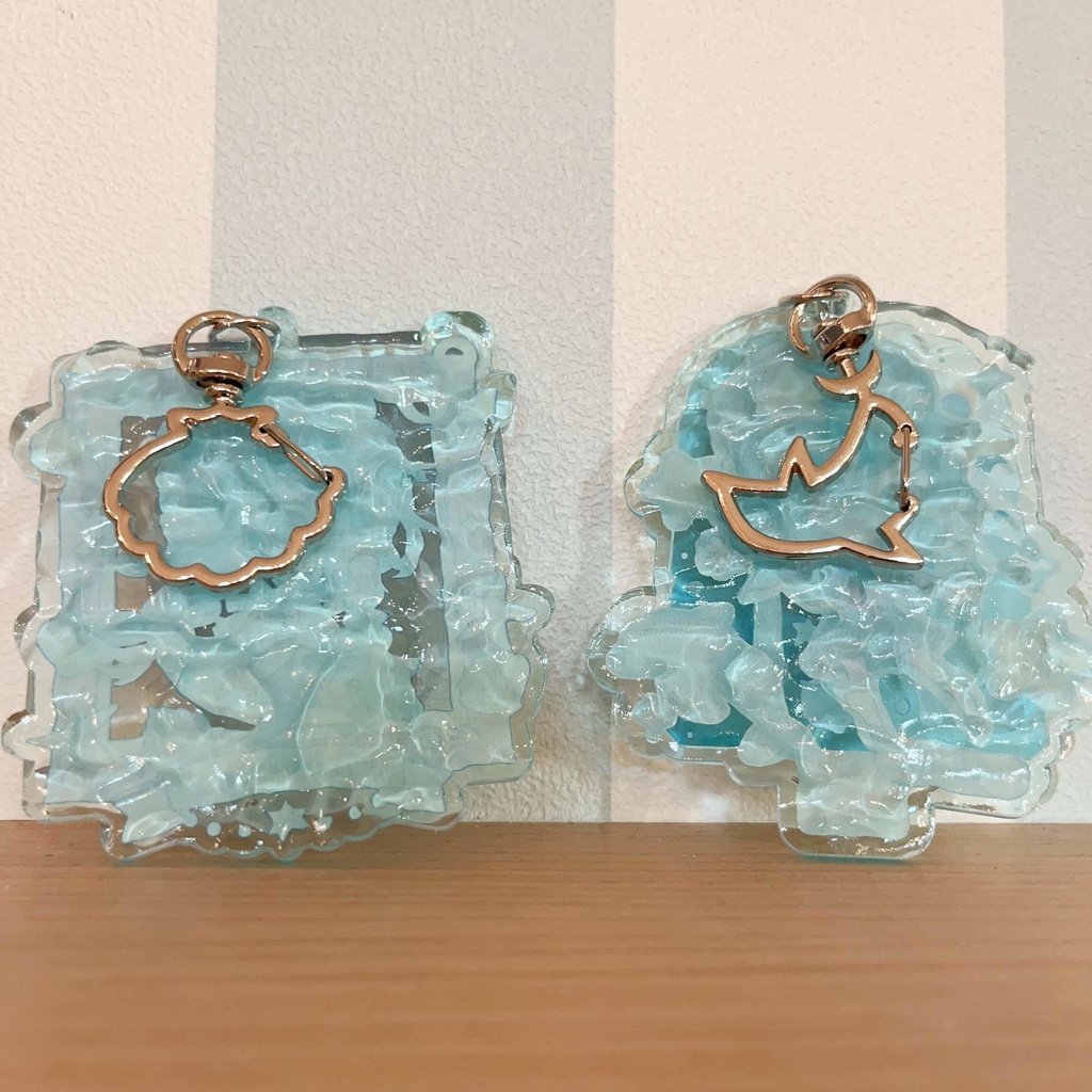 ルッカ水面アクリルキーホルダー(マリン額縁)