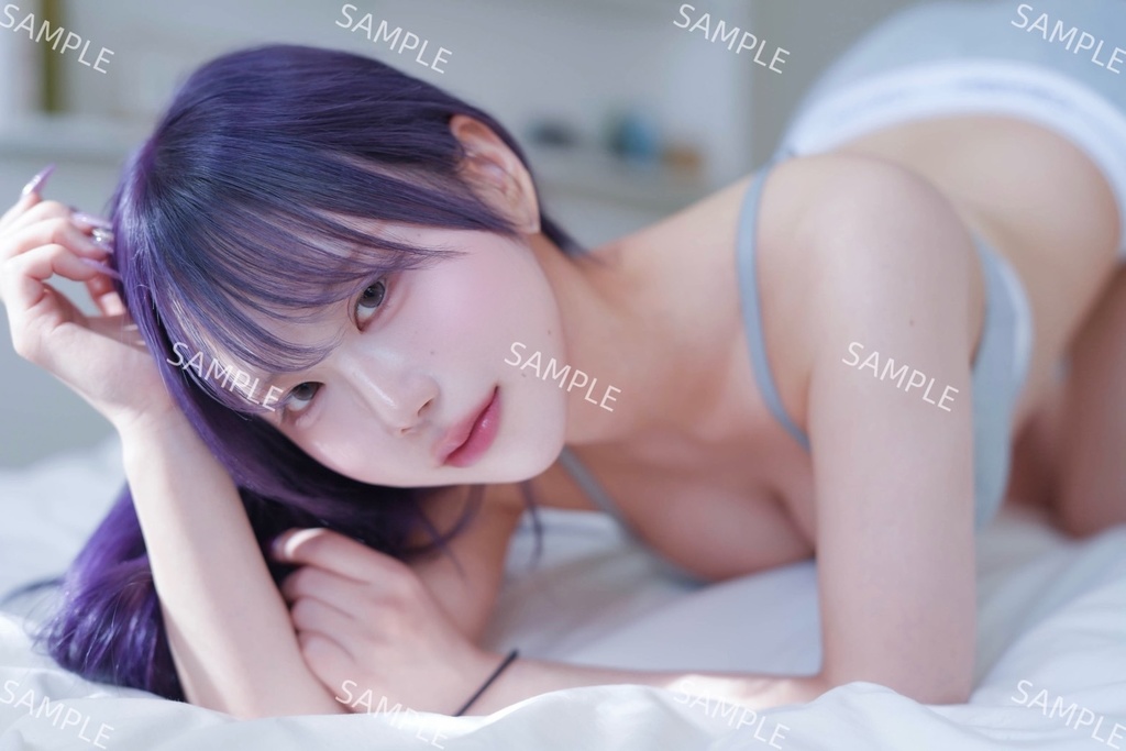 デビュー写真集2冊セット❤︎ 《OFFRECORD・非公開領域》ダイカットステッカー付き