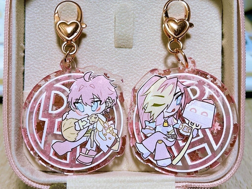 丹ヒルさくらフレークアクキー