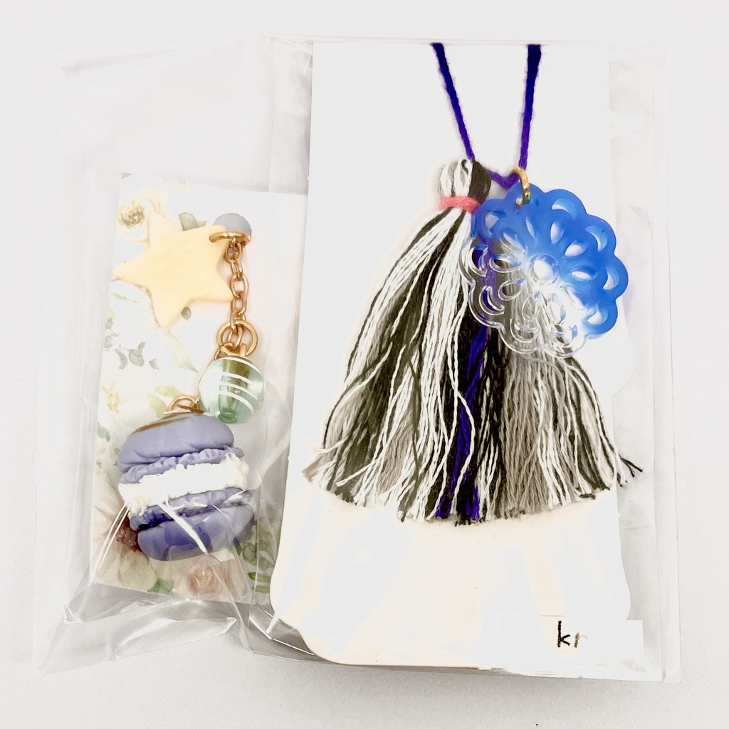 に/ち/じ/ょ/う/ぐ/み/モチーフ マカロンチャーム&タッセル