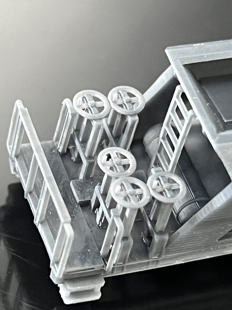 改良版(Nゲージ)RhB スイス レーティッシュ鉄道 砂利運搬ホッパー貨車Fadイメージ車両