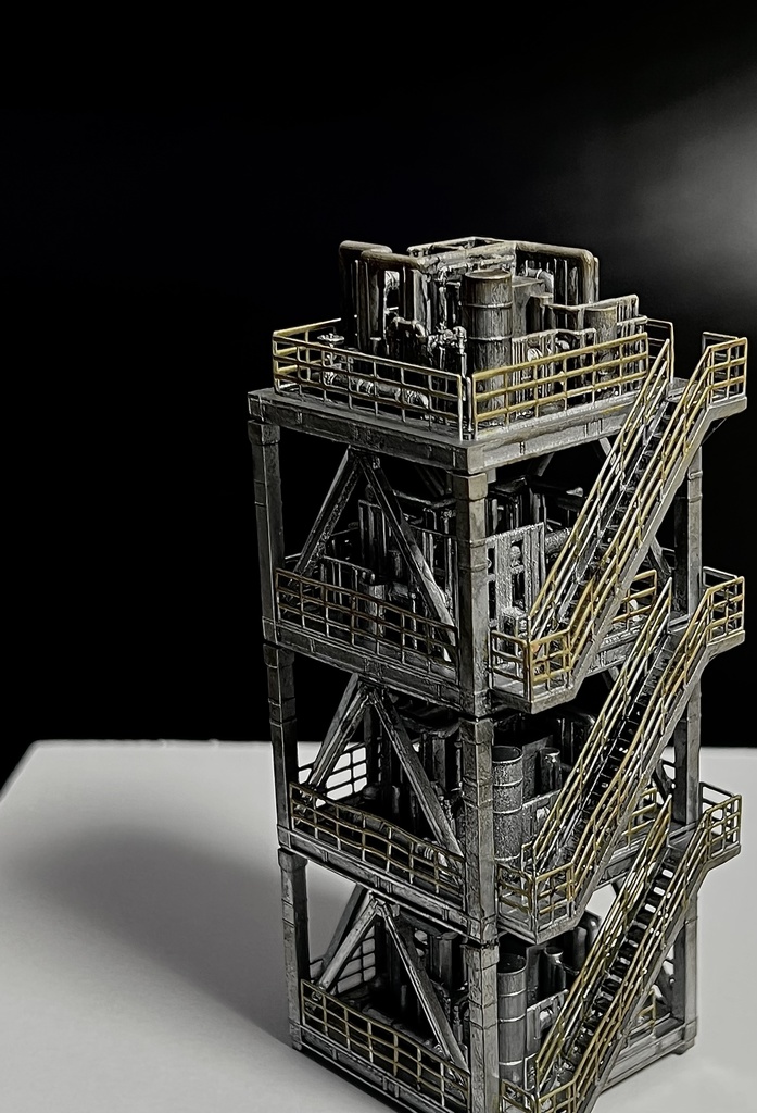 (数量限定)1/150 四階建てプラントキット(未塗装)