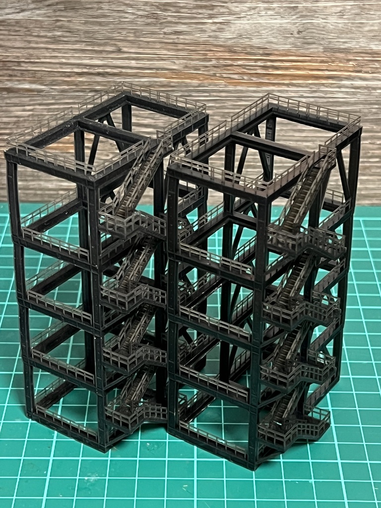 (特価品)1/150 プラントH鋼建物　２点