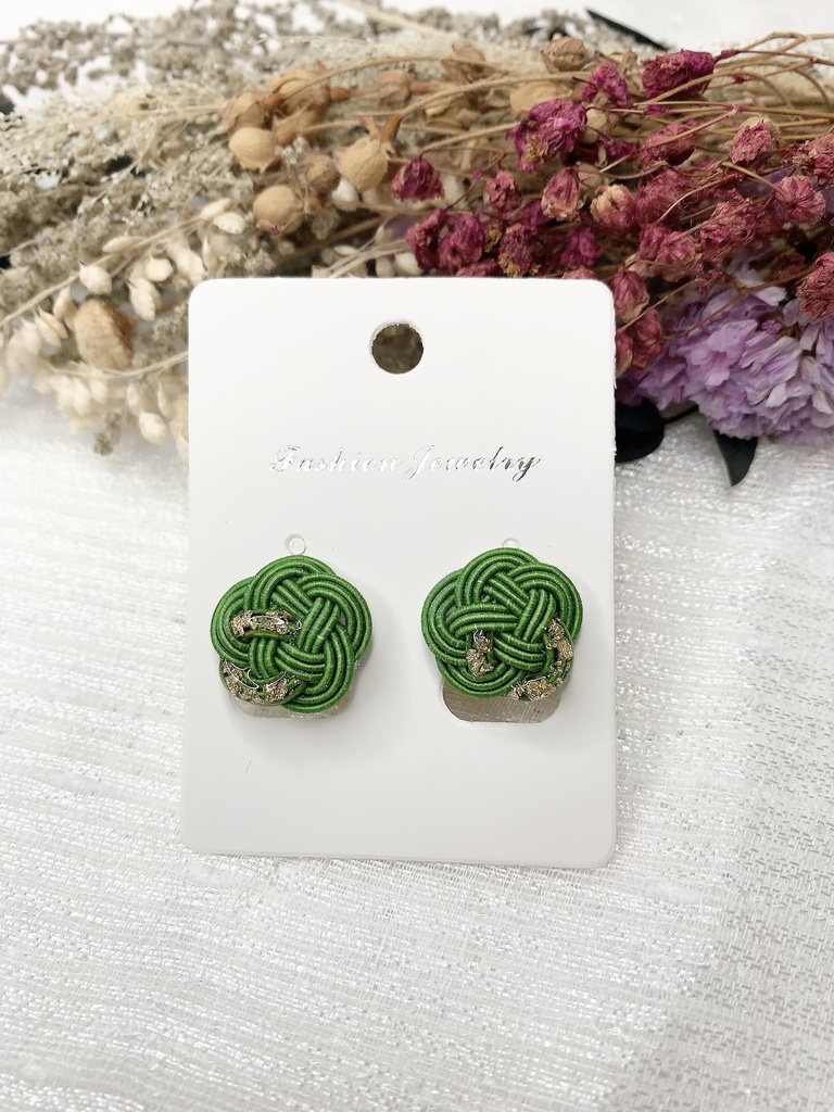 花うらないイヤリング・ピアス(カジュアルカーキ)