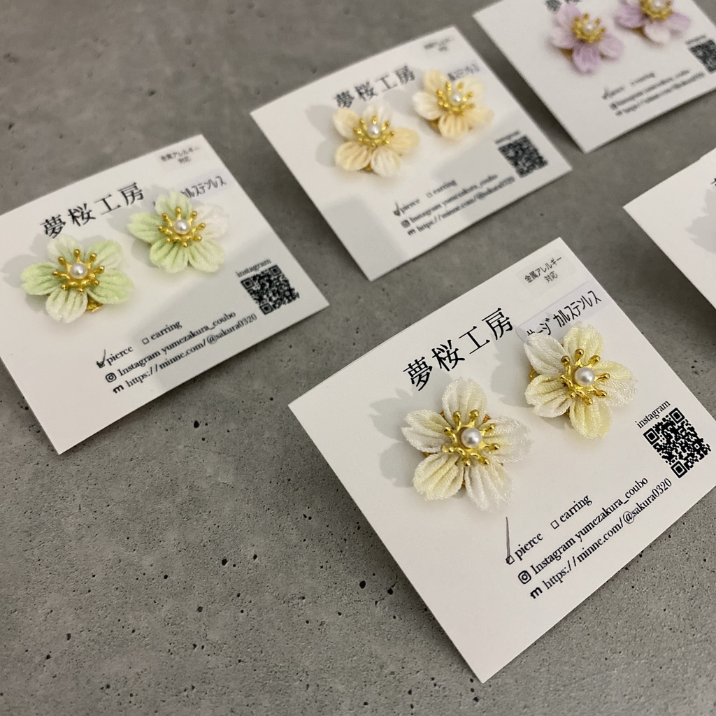 《新作 受注制作》つまみ細工 桜のシンプルスタッドピアス *入学式 *卒業式 *プチギフト*普段使い*推し活*推しカラー*