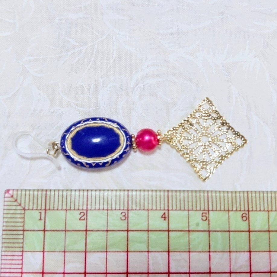 ポムフィオーレ寮イメージピアス