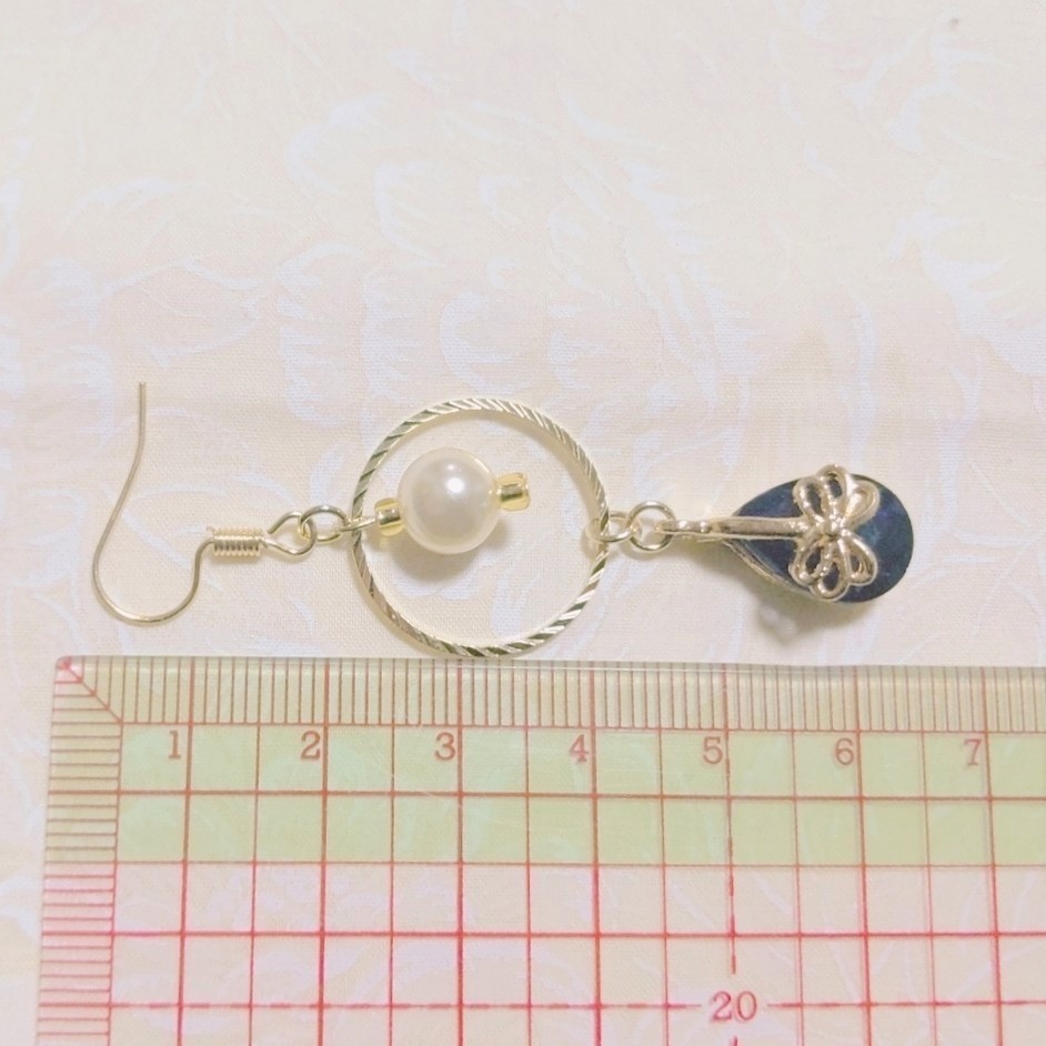 ポムフィオーレ寮イメージピアス