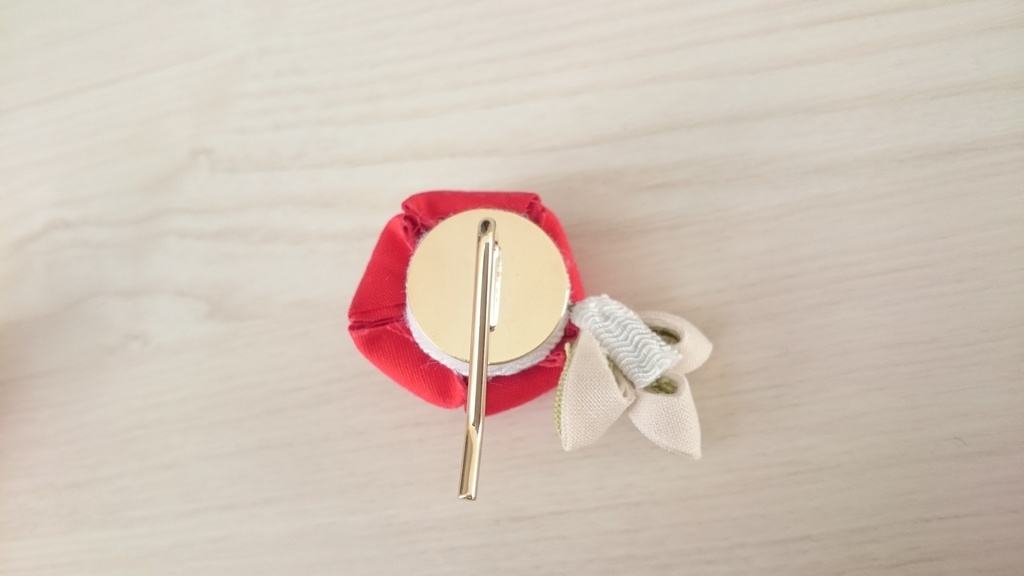 梅のポニーフック【赤】