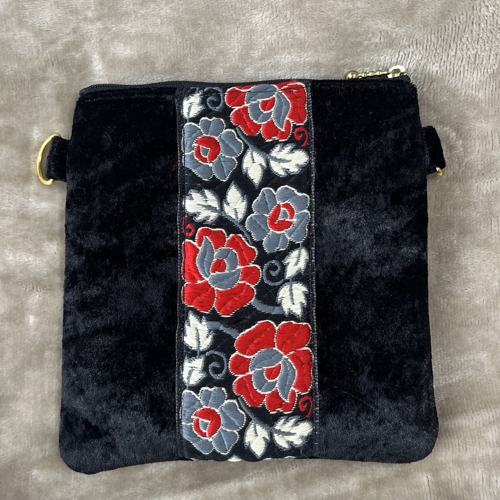 ぬいとおでかけポーチ