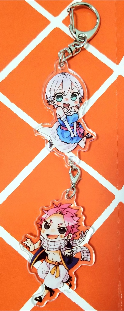 ナツリサつながるアクリルキーホルダー