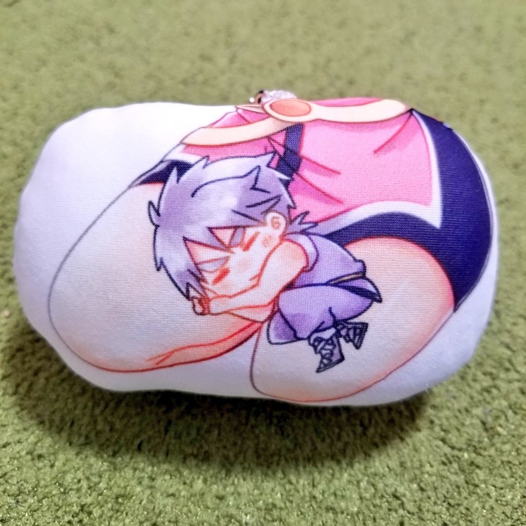 聖母の膝枕クッションストラップ