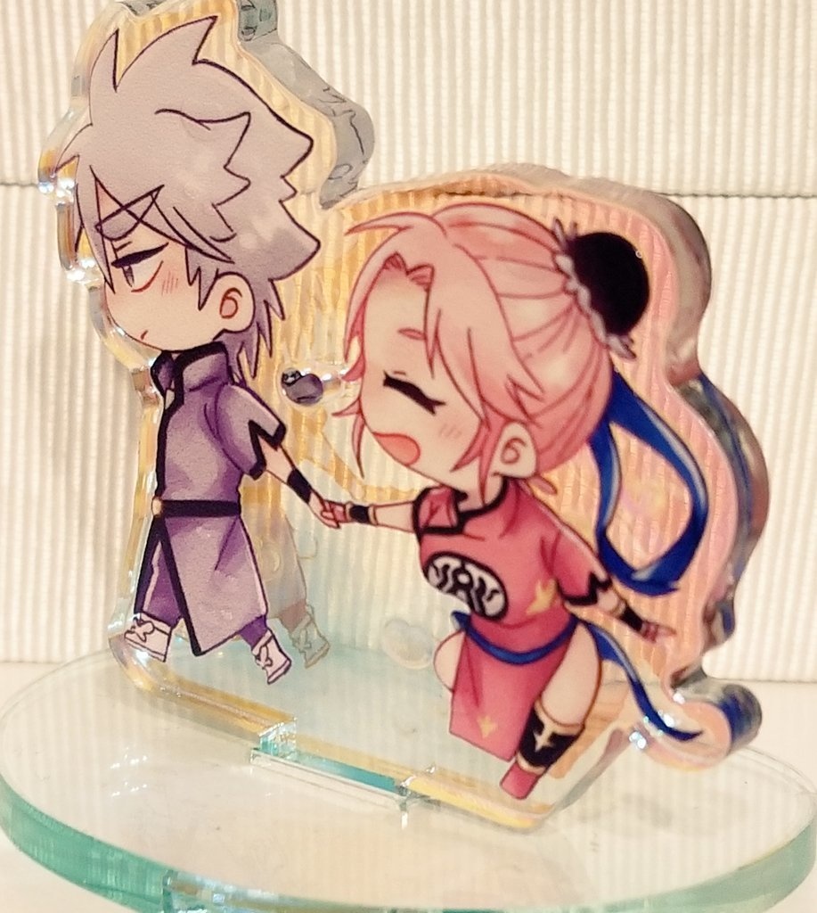 ヒュンマおててつなぎアクスタ