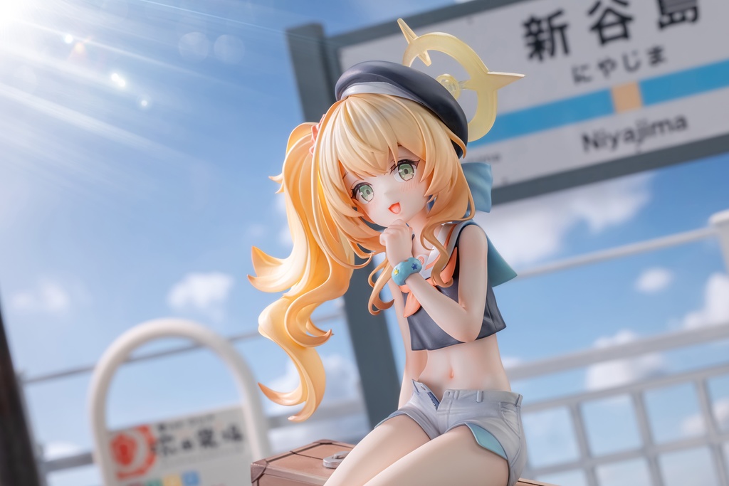 ニヤニヤ教授・休暇.VER・ブルーアーカイブ・未塗装ガレージキット