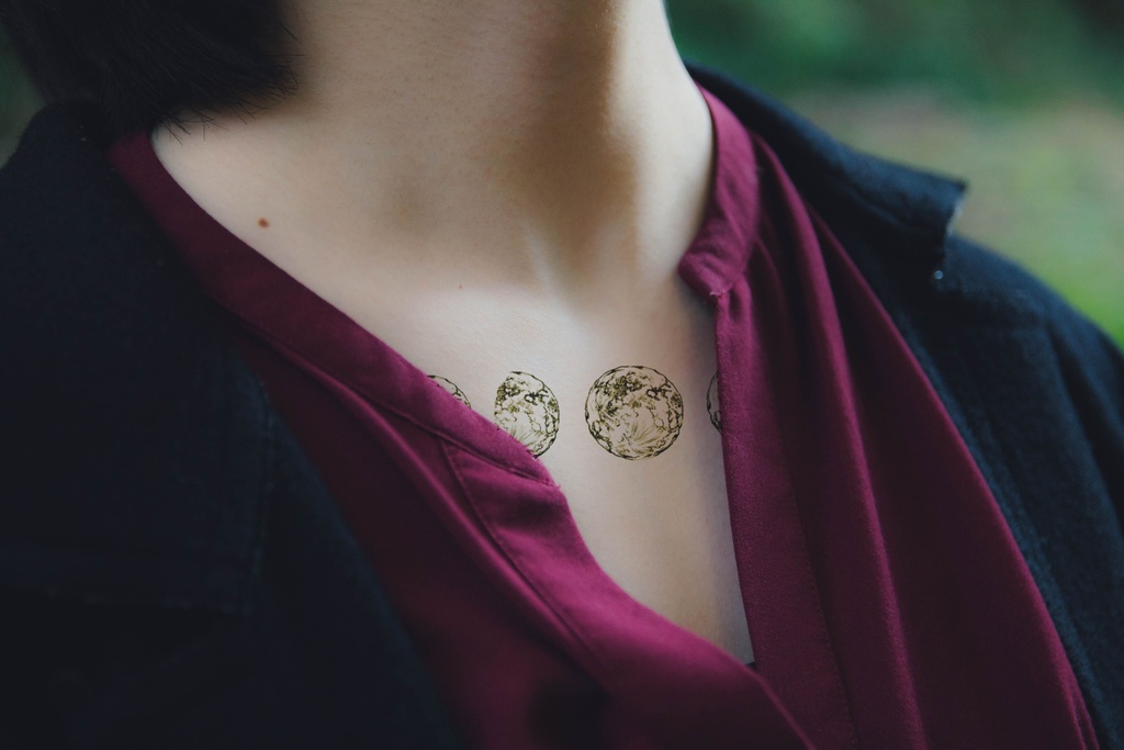 穏やかな情景のタトゥーシール