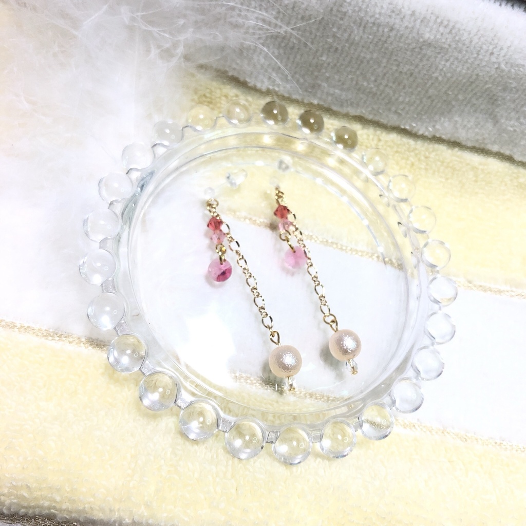 ねずこモチーフ ピアス
