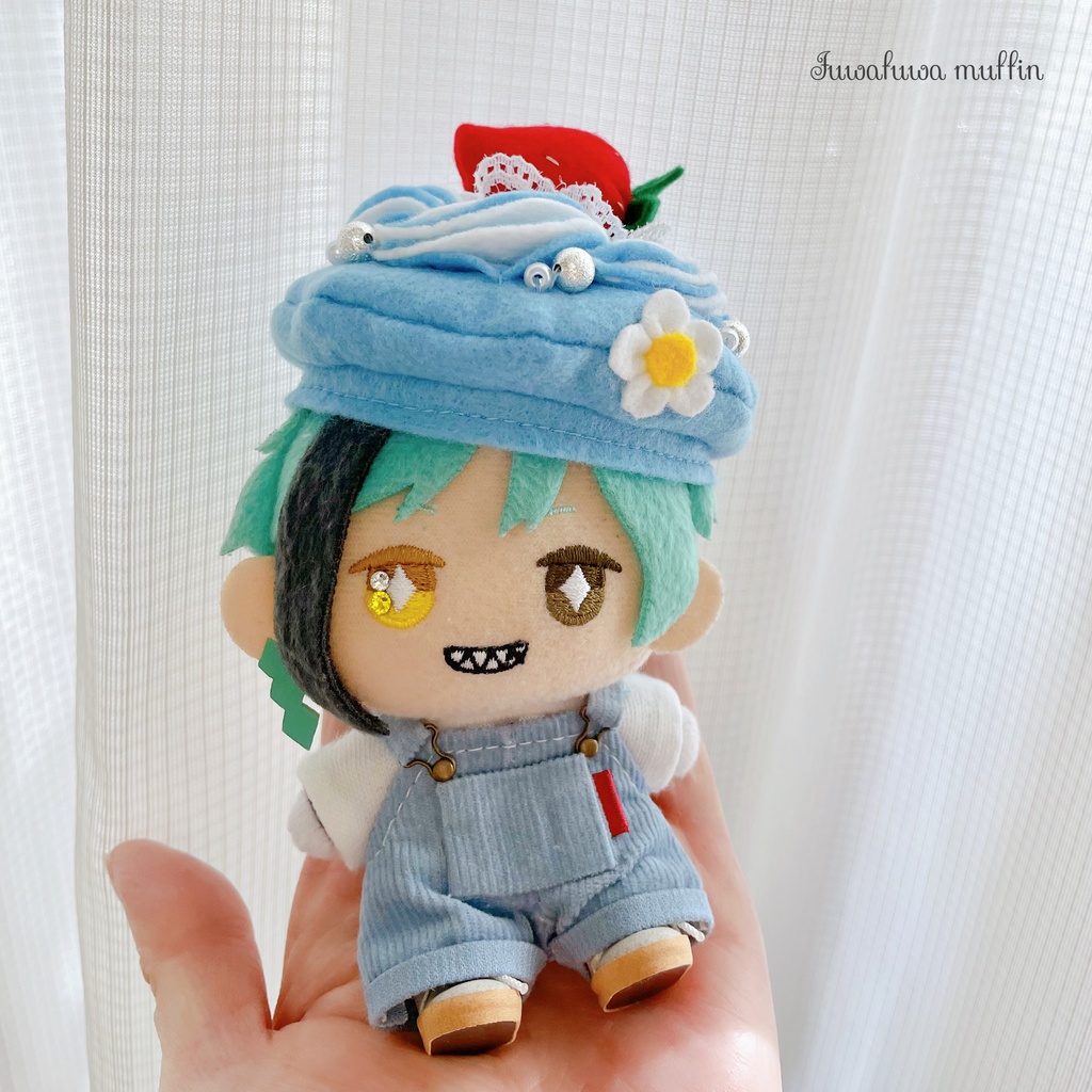 スカイブルーな苺ケーキ