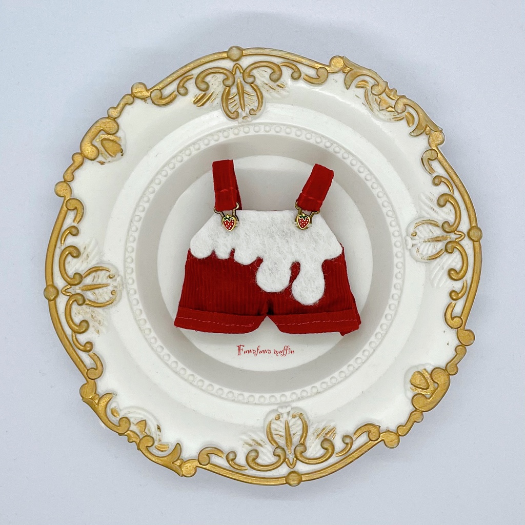 クリームサロペット《苺みるく》