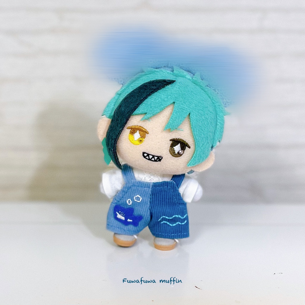 サメを飼うシンプルサロペット