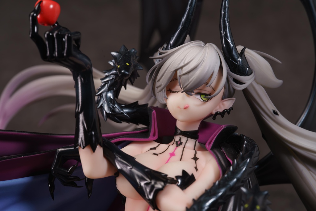 リリス（夜の魔女Ver.）塗装済み完成品
