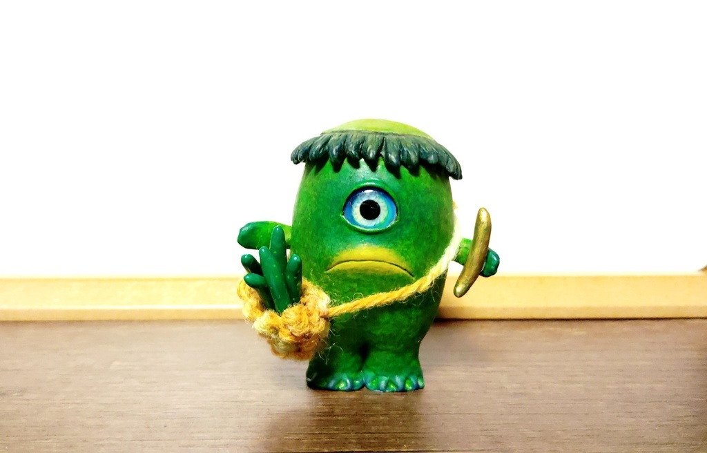 金のきゅうりを持つカッパちゃん