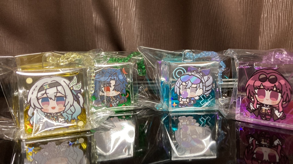 星核ハンター/リキッドキーホルダー