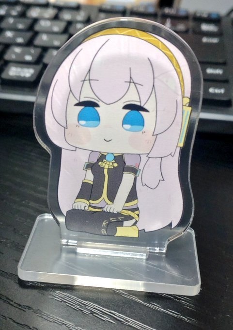 すわりアクリルスタンドフィギュア ‐ルカチャン‐